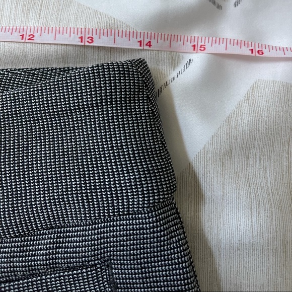 Black & White Express Slim Crop Editor Dress Pants - Picture 10 of 10